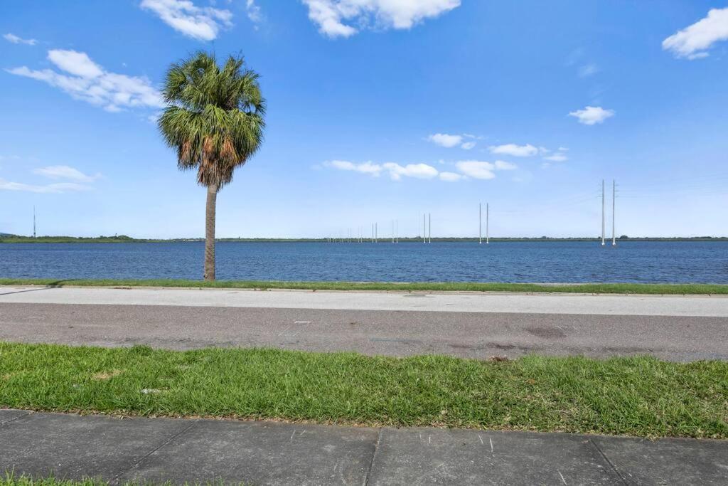 Island Time 1Br Waterfront Apt With View Of The Bay Villa Tampa Buitenkant foto